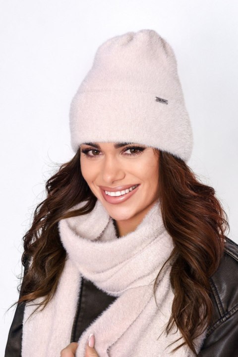CZAPKA DAMSKA P-020 - MIX, UNIWERSALNY OFF PINK CZAPKA DAMSKA P-020 - MIX, UNIWERSALNY OFF PINK