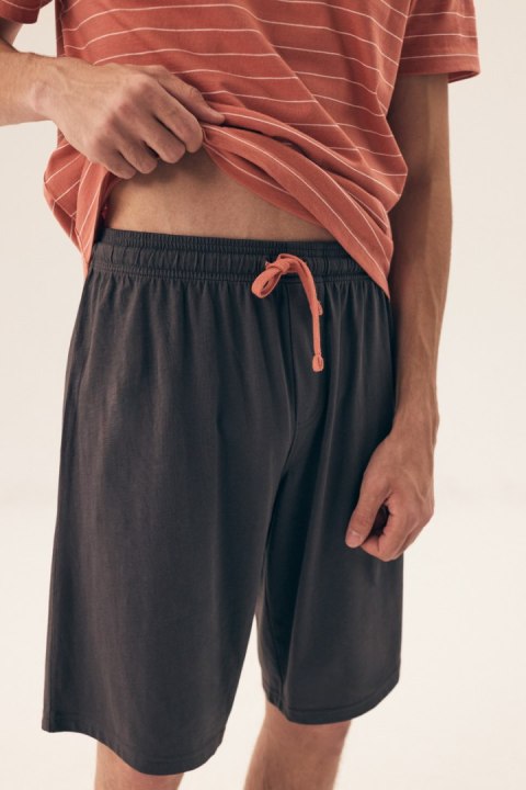 PIŻAMA MĘSKA DELI 42635 SS25 - POMARAŃCZ-SZAROŚĆ, XL, 28X HENDERSON PIŻAMA MĘSKA DELI 42635 SS25 - POMARAŃCZ-SZAROŚĆ, XL, 28X HENDERSON