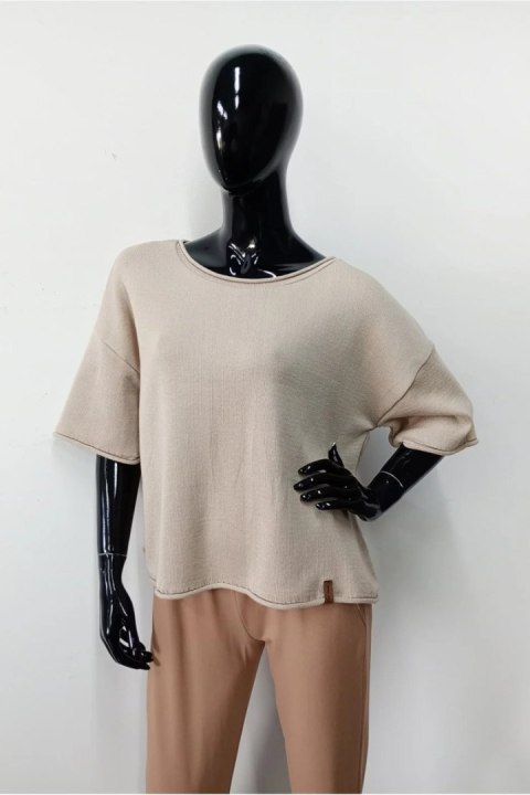 SWETER NILDA - KREMOWY, OVERSIZE OFF PINK SWETER NILDA - KREMOWY, OVERSIZE OFF PINK