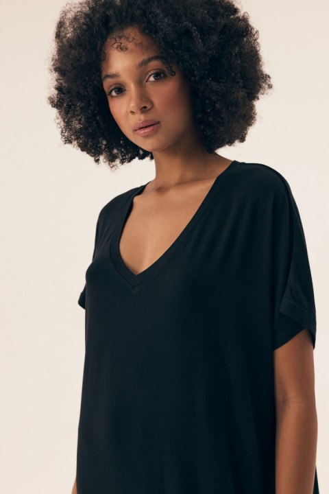 KOSZULA NOCNA NOVES 43041 SS25 - CZARNY, 2XL, 99X HENDERSON LADIES KOSZULA NOCNA NOVES 43041 SS25 - CZARNY, 2XL, 99X HENDERSON LADIES