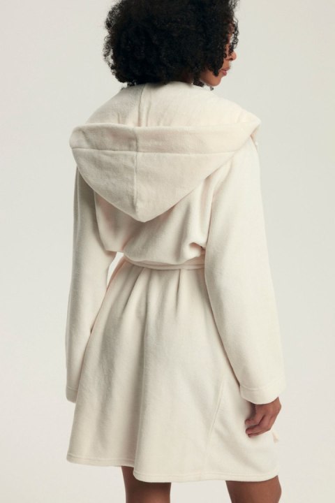 SZLAFROK DAMSKI DARLAN 43599 AW25 - ECRU, M HENDERSON LADIES