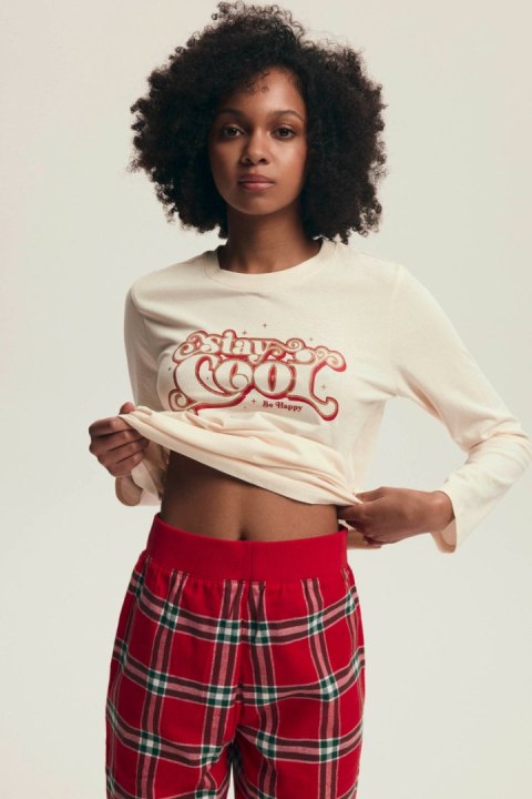 PIŻAMA DAMSKA DALISA 43717 AW25 - ECRU-CZERWONY, L HENDERSON LADIES