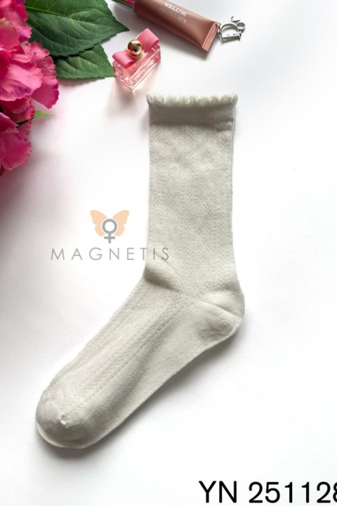 SKARPETKA APLIKACJA YN-251128 - BEIGE, UNI MAGNETIS